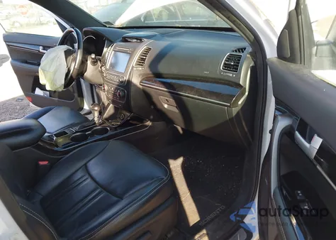 2015 Kia Sorento Limited V6 from USA, damaged, VIN 5XYKWDA7XFG591547